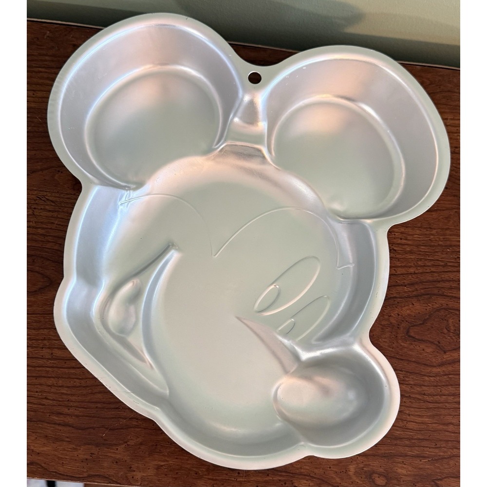 Vintage Wilton Disney Mickey Mouse Head Face Cake Pan Used